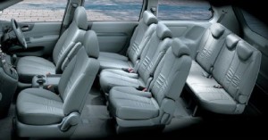 kia-grand-carnivalinner-02
